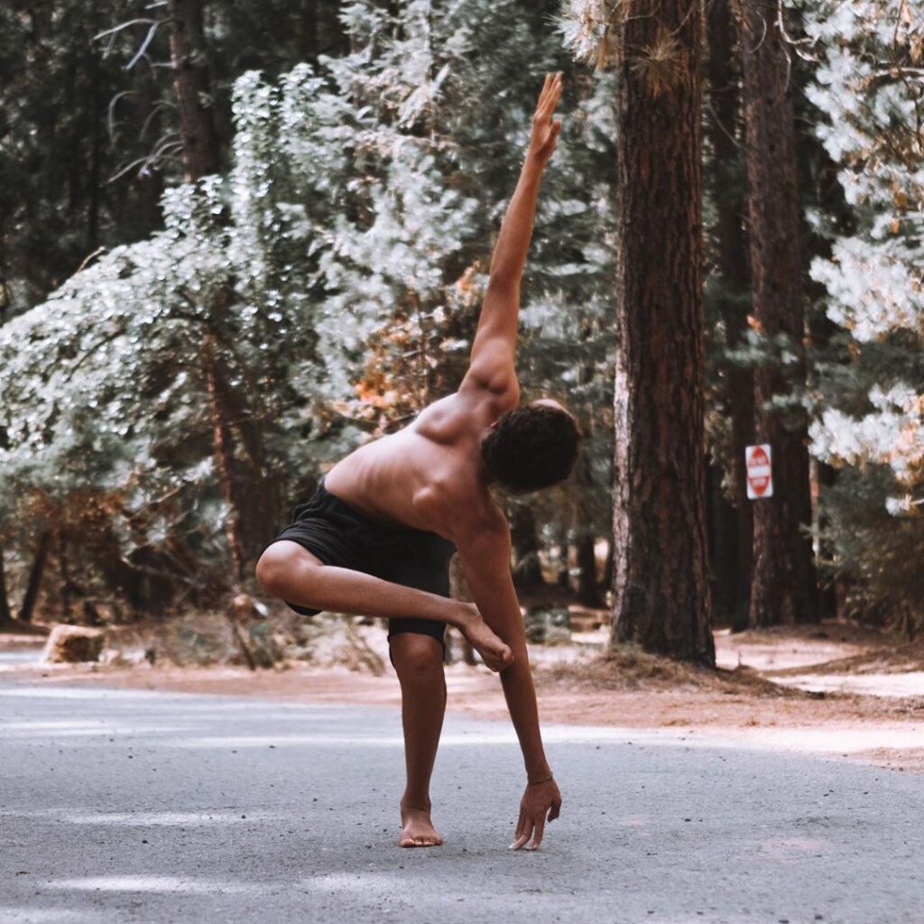 how meditation and yoga go hand in hand